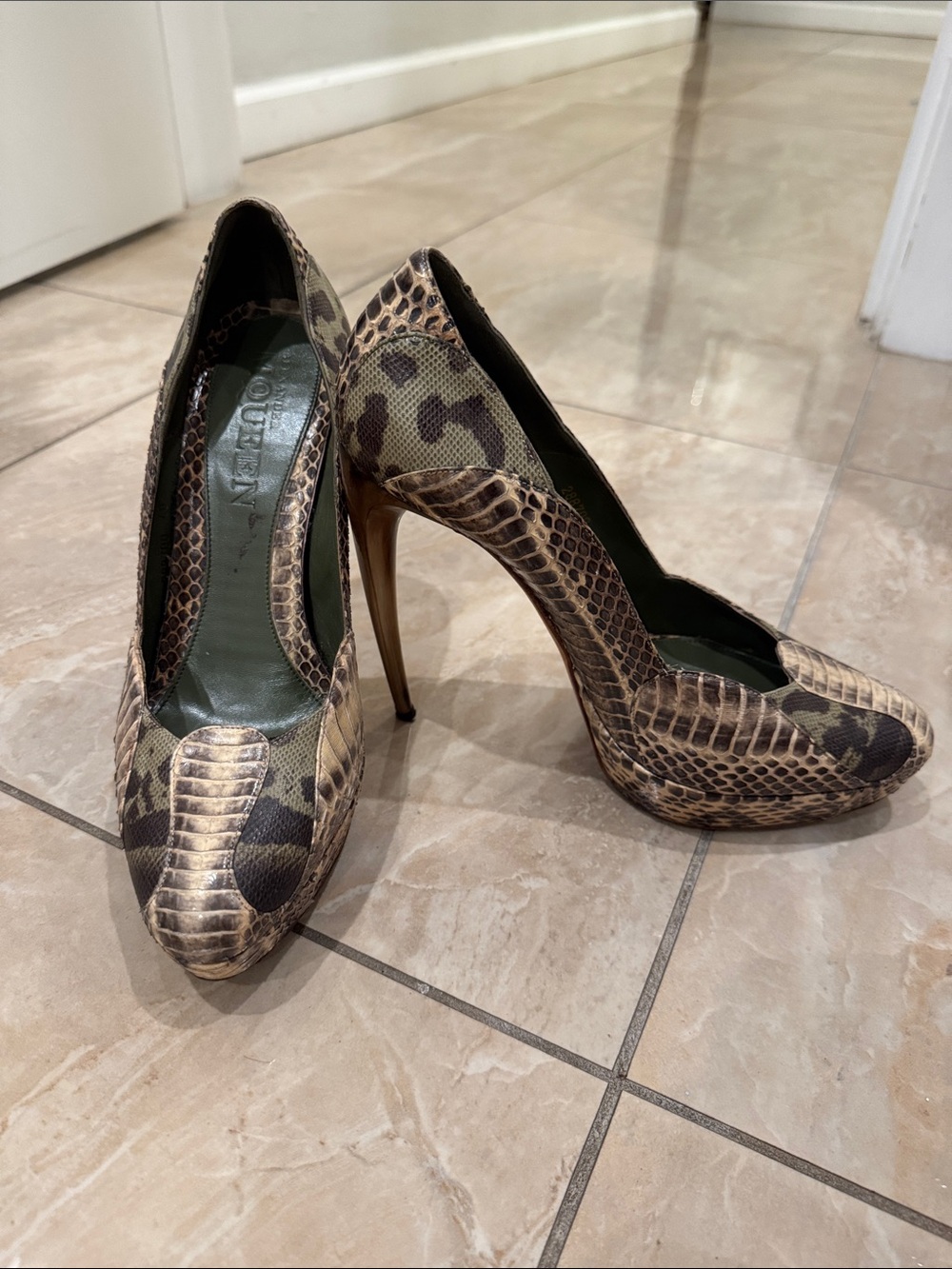 Alexander McQueen Brown Snake-Print Stiletto Pumps